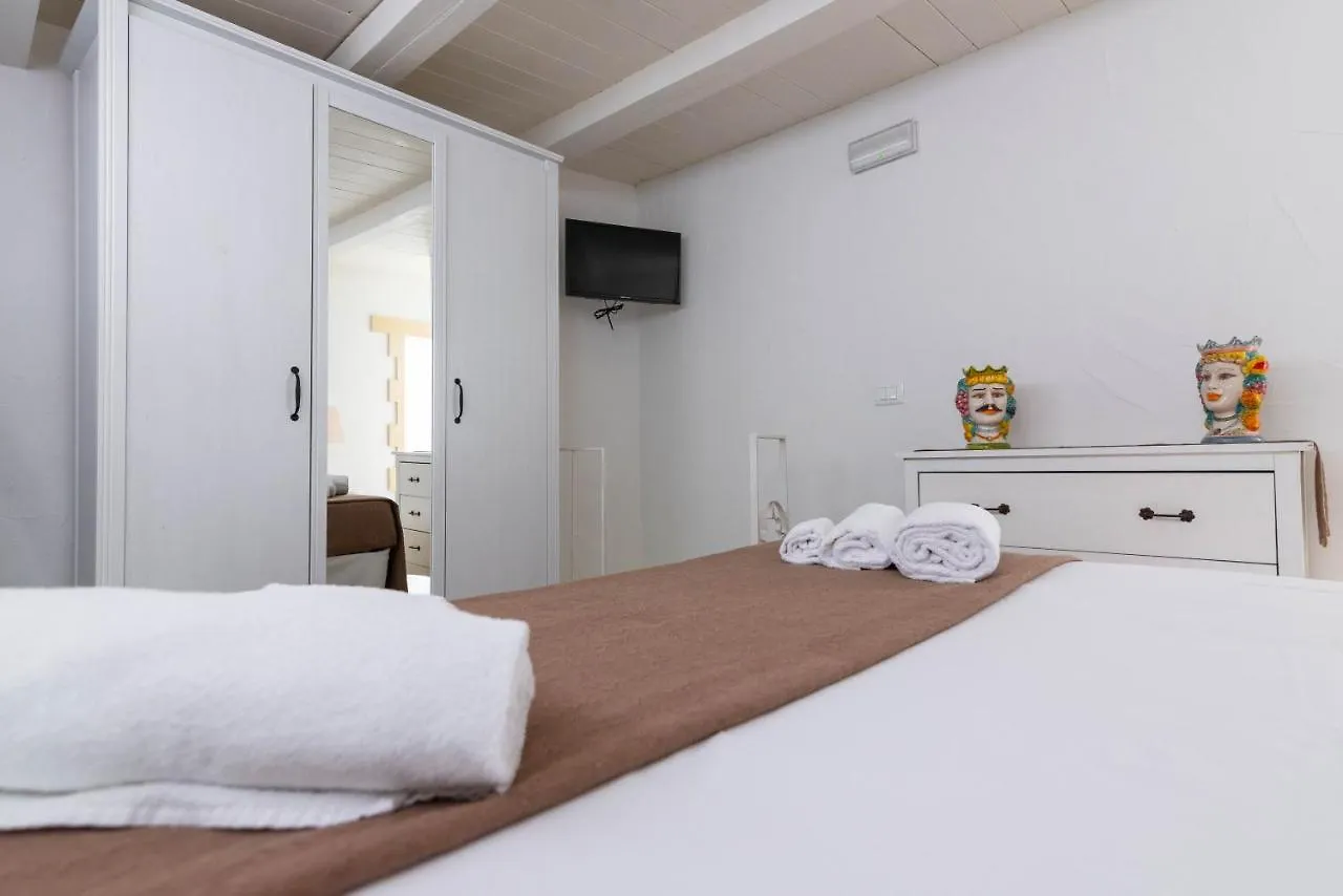 Made In Ortigia Apartments Syracuse