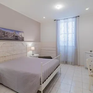 Syracuseapartments Il Piave Di Siracusa Per 6 Persone Vicino Ad Ortigia A 200m Dal Mare Hébergement de vacances