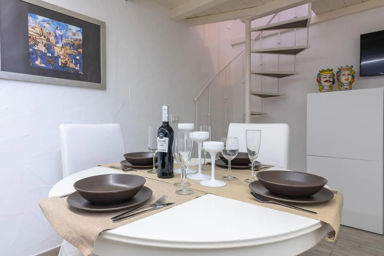 Made In Ortigia Apartments Syracuse 0*,