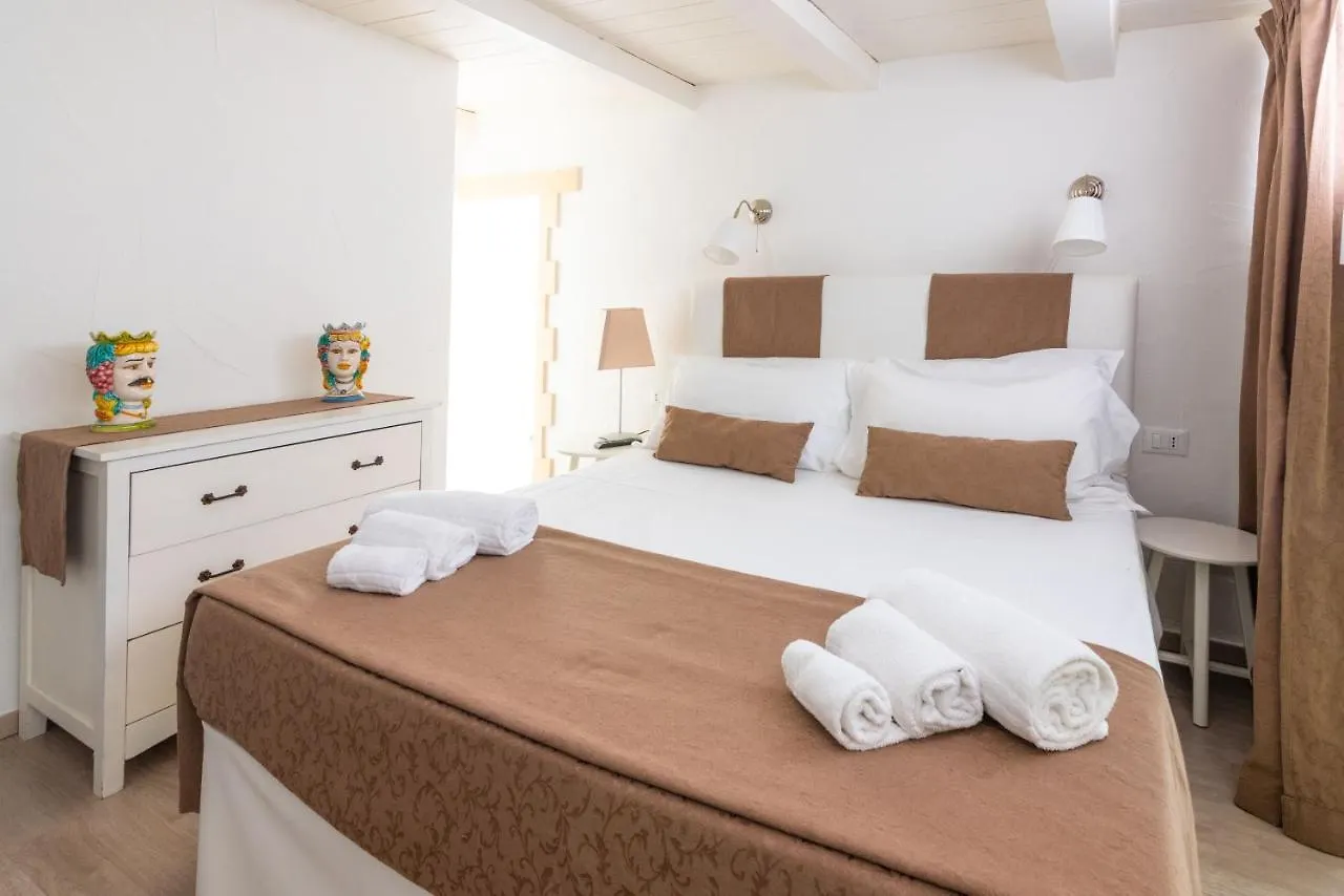 Made In Ortigia Apartments Syracuse Italy