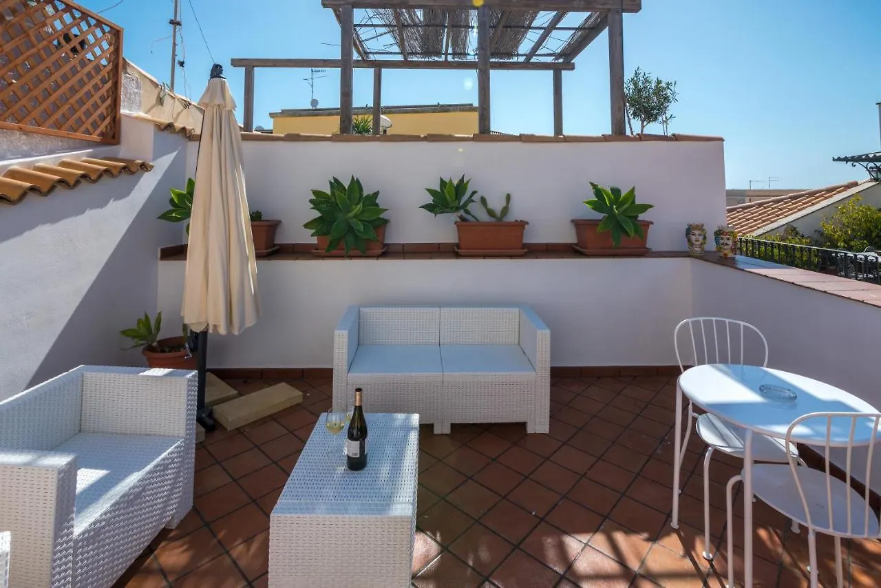 Made In Ortigia Apartments Syracuse