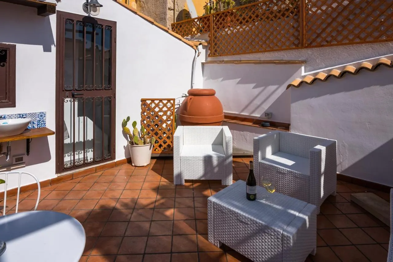Made In Ortigia Apartments Syracuse